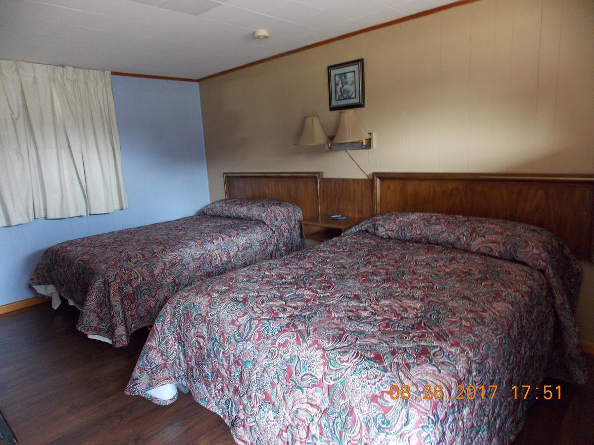 Melody Motor Lodge Connellsville Exterior foto